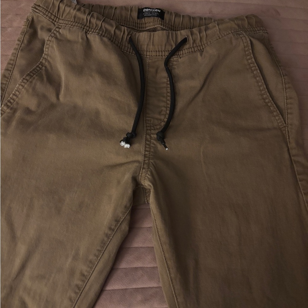 Denizen joggers, Made by Levi Strauss